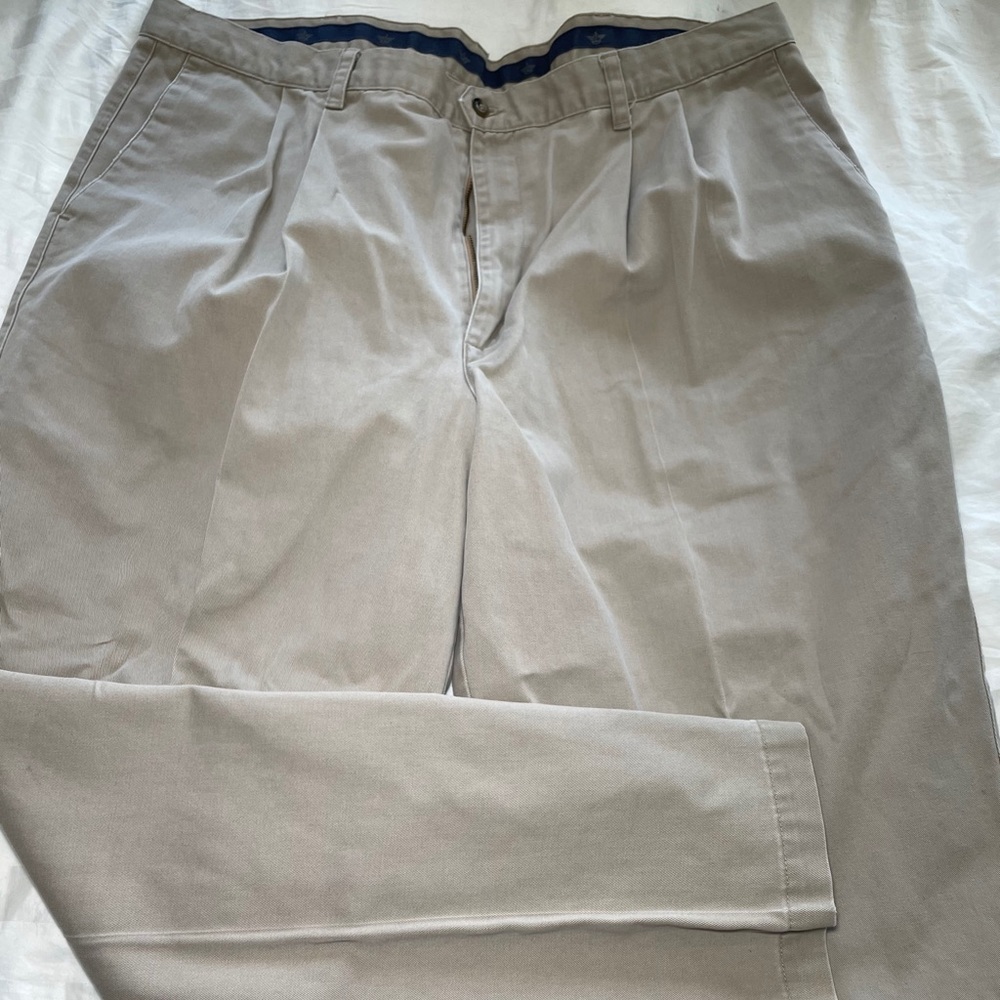 Dockers Men’s Pleated Pants.
